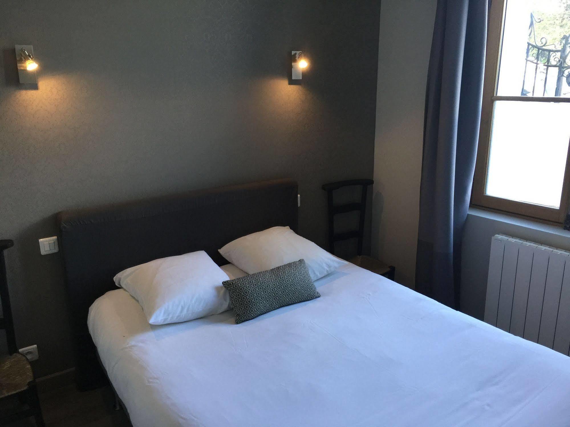Appartements Du Clos Vorin 옹플뢰르 외부 사진