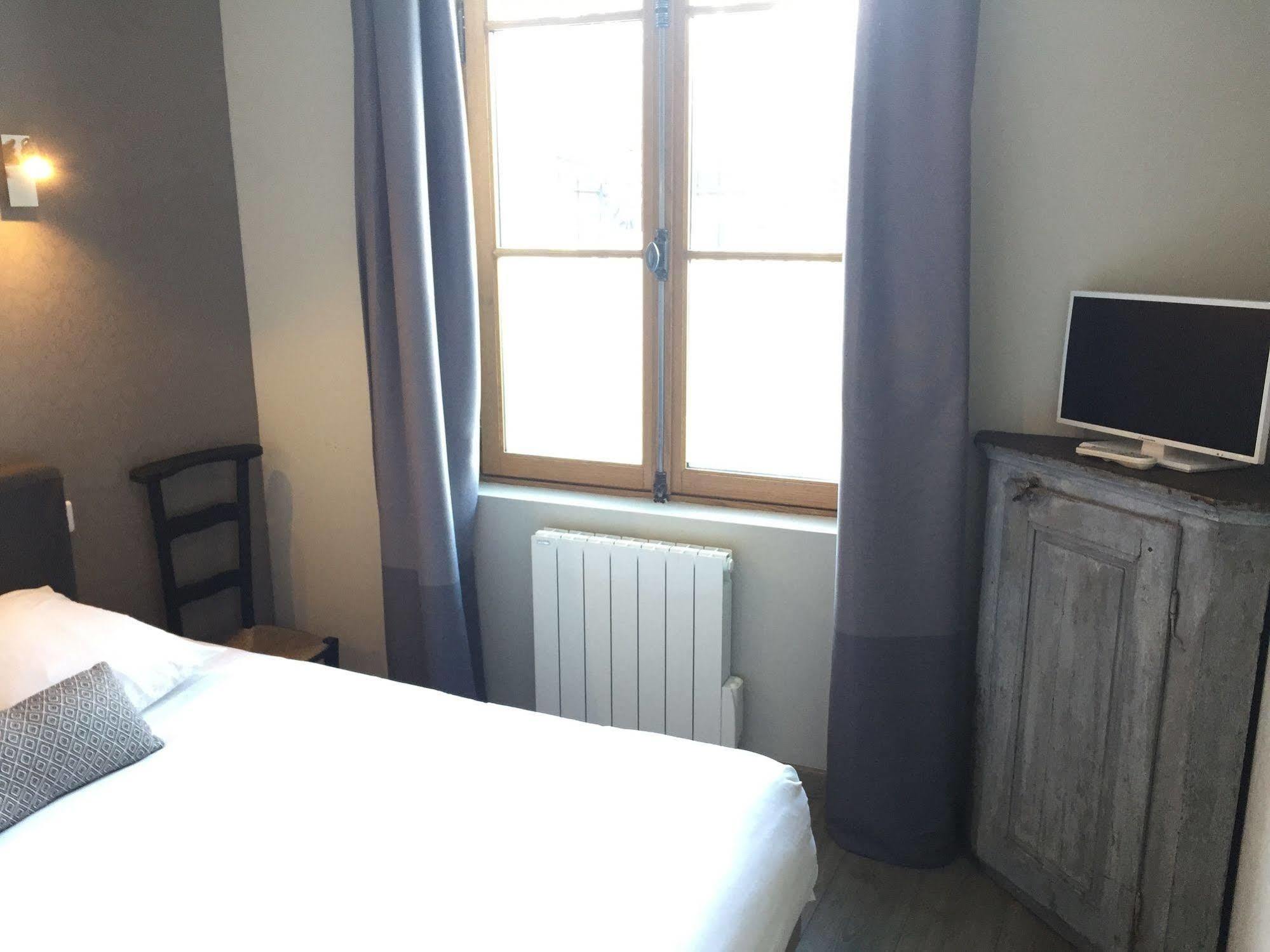 Appartements Du Clos Vorin 옹플뢰르 외부 사진